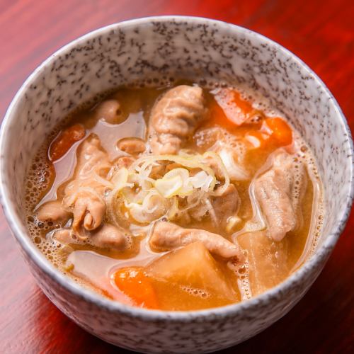自家製もつ煮込み