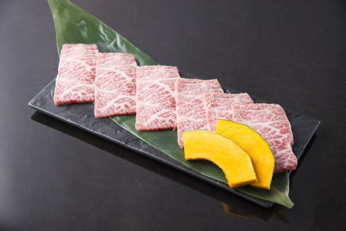 [Arrived today] Zabuton (Iwate Beef A5)