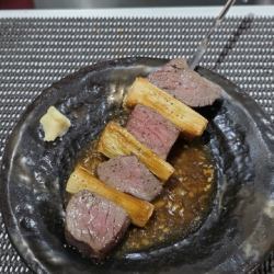 1串烤虾夷鹿肉