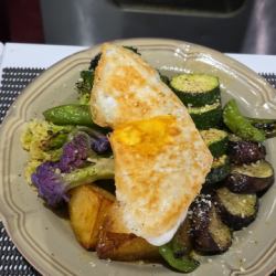 特色菜！热烤蔬菜吉玛米沙拉