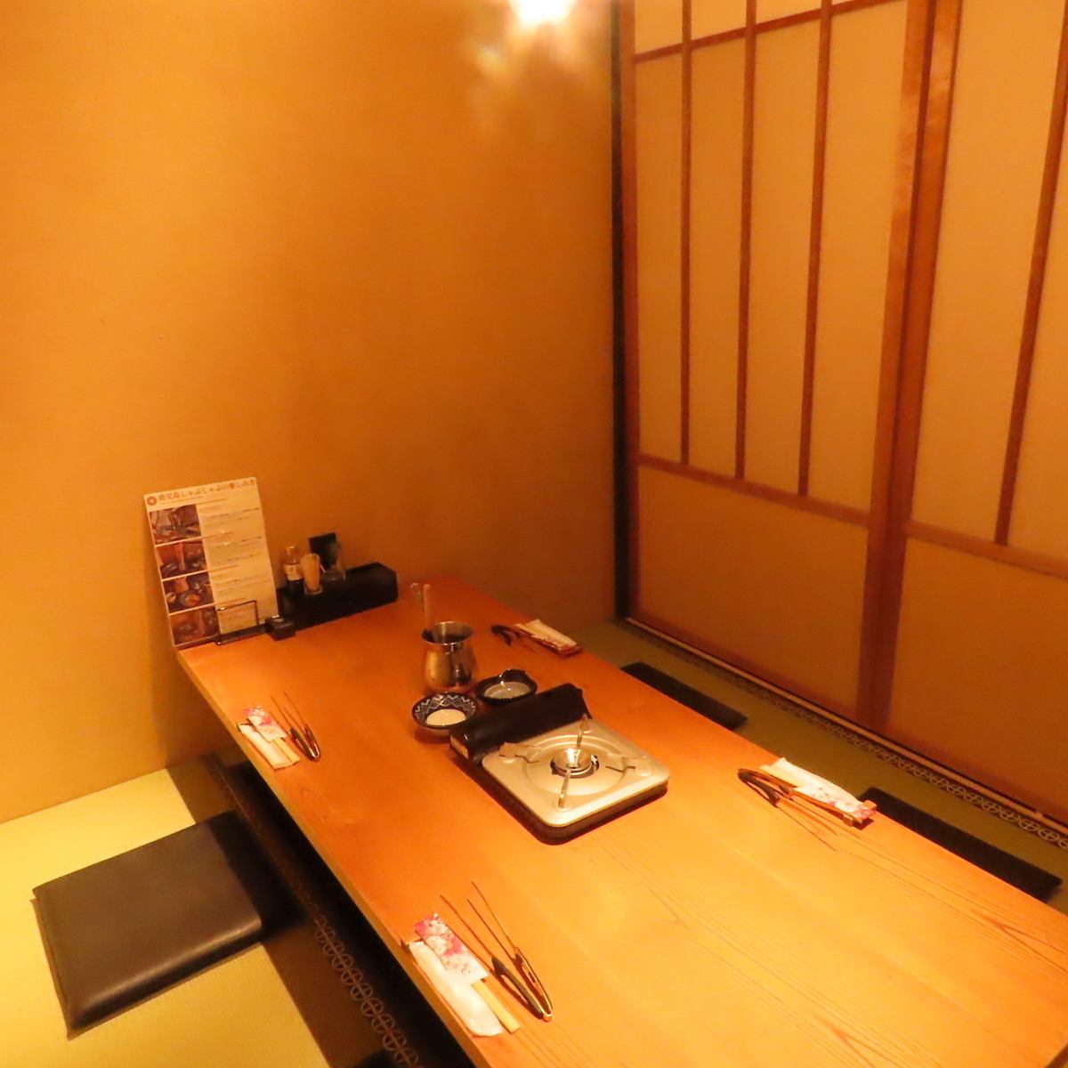 上品な個室はプライベートなお食事の場として最適。