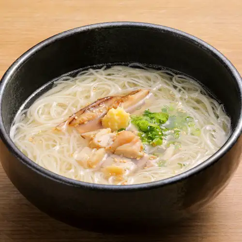 〆の鶏出汁麺