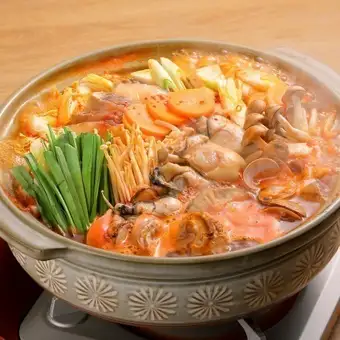 <October/November> Seafood Kimchi Hot Pot and Beef Tongue with Plenty of Green Onions Course [★120-minute premium all-you-can-drink including draft beer]