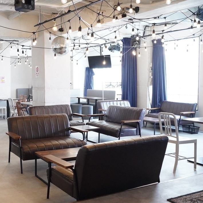 Accommodates up to 150 people! Spacious space for wedding receptions and birthday parties♪