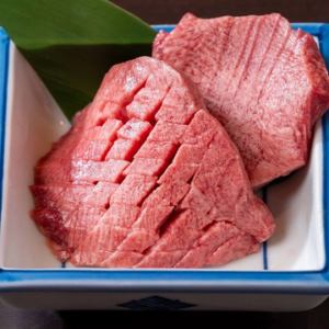 厚切り上タン(1枚)