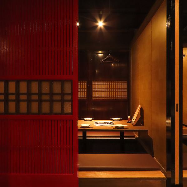 ”天”は全席掘り炬燵個室で、会社宴会や仕事帰りの飲み会など様々なシーンでお使いいただけます！2名様から70名様まで様々な個室がありますので、お気軽にお越しくださいませ！