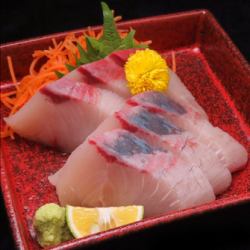 すだち鰤(ぶり)の刺身