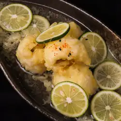 阿波の鱧（はも）天ぷら すだち出汁仕立て