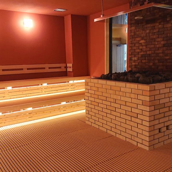 In this facility, there is also a bedrock bath service in addition to the restaurant ☆ In the bedrock area, you can enjoy all 5 types of bedrock baths, such as rock salt cave, heated cave ♪ In addition, there are about 5,000 comic books and substantial Completed recliner sheet! It is perfect for relaxing with a body warmed in the bedrock bath ☆