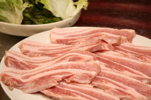 お肉のカットサービス有！