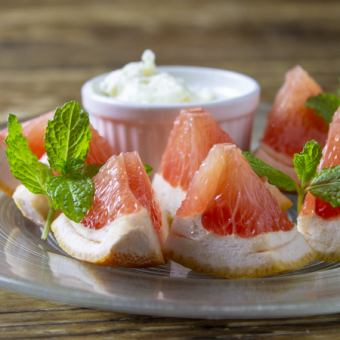 Sweet cream cheese with pink grapefruit