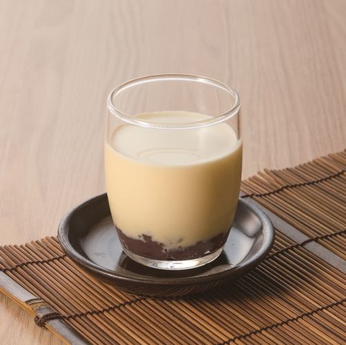 朱毬小豆あん入り　自家製なめらかプリン