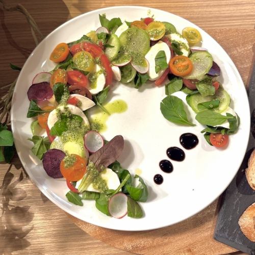 テーブルでシェアスタイル 季節を彩る料理の数々