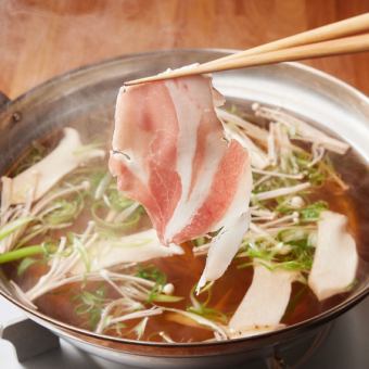 【アグー豚がこの値段！】石垣島産アグー豚しゃぶしゃぶ鍋を含む全１１品3.5H飲放付￥6000