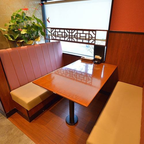 The independent box seats can accommodate up to 4 people for a relaxing stay.Because it is a box type, it is like a private space! You can enjoy time with your friends and lovers.All-you-can-eat and drink for 120 minutes ◎ Enjoy the specialties such as mapo tofu and homemade dim sum in the spacious seats ♪