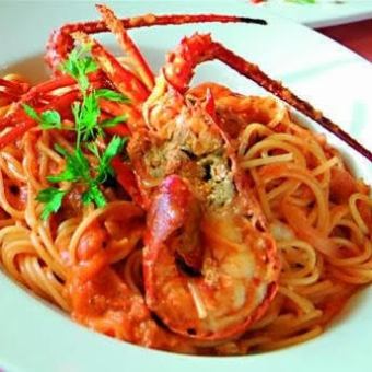 Dinner: Large Lobster Pasta Course ◆ 3,800 yen (tax included)