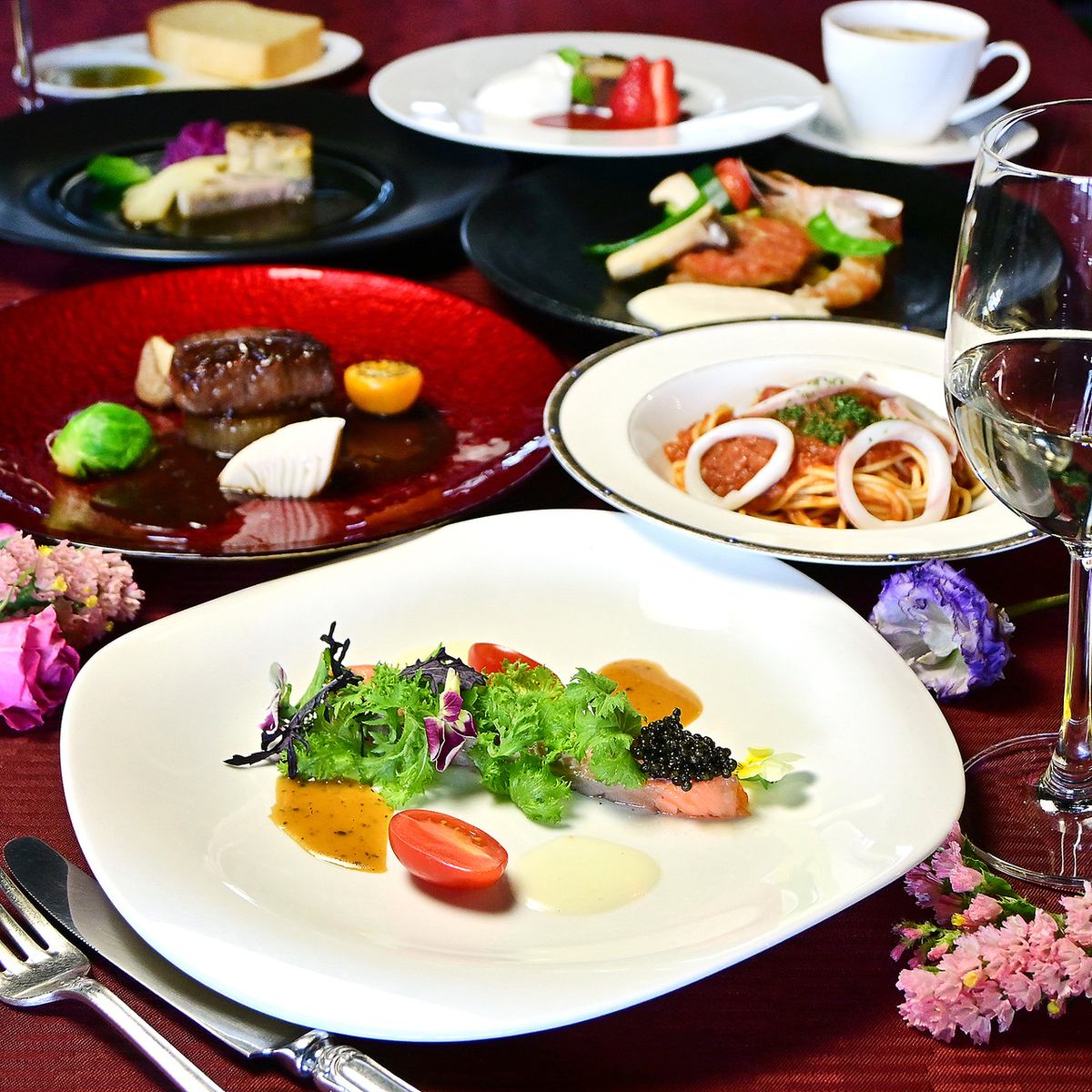 5 minutes walk from Central Station.Away from the hustle and bustle, the calm interior is perfect for a date.