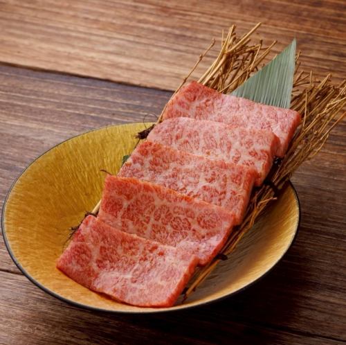 【야키니쿠의 호화를 일상】와규 A5 랭크 갈비 699엔(세금 별도)