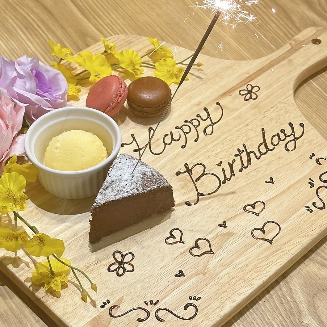 【高級焼肉を低価格で！】商標登録生タンとカーテンロースが人気