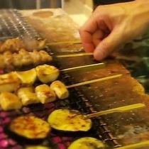 【轟贅沢コース】おまかせ串焼き13種、コーネ炙り焼きなど全17品【120分飲み放題付】