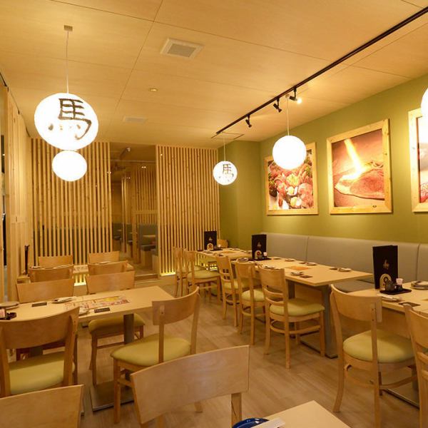 【最大宴会120名様まで！】店内入口に手指消毒用アルコールを設置。店内各所に換気扇を設置。店内の空気入れ替えに配慮致しております。【四日市/近鉄四日市/個室/半個室/完全個室/四日市駅 デート/四日市駅/近鉄四日市駅/四日市 居酒屋/四日市市/馬刺し/宴会/団体/貸切】