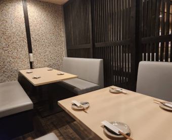 Semi-private room for 7 to 8 people