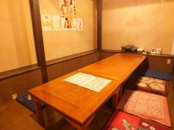 We will prepare tatami mat seats for the banquet according to the number of people!