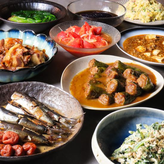 四季折々の素材を活かしたバラエティ豊かなおばんざい！充実の和洋中が楽しめます♪