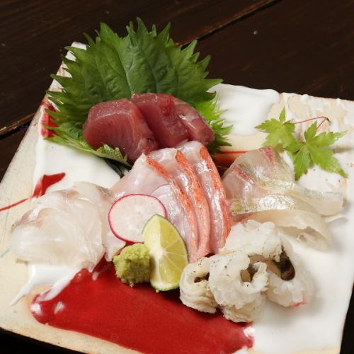 Assortment of 5 kinds of sashimi (for 2 people)