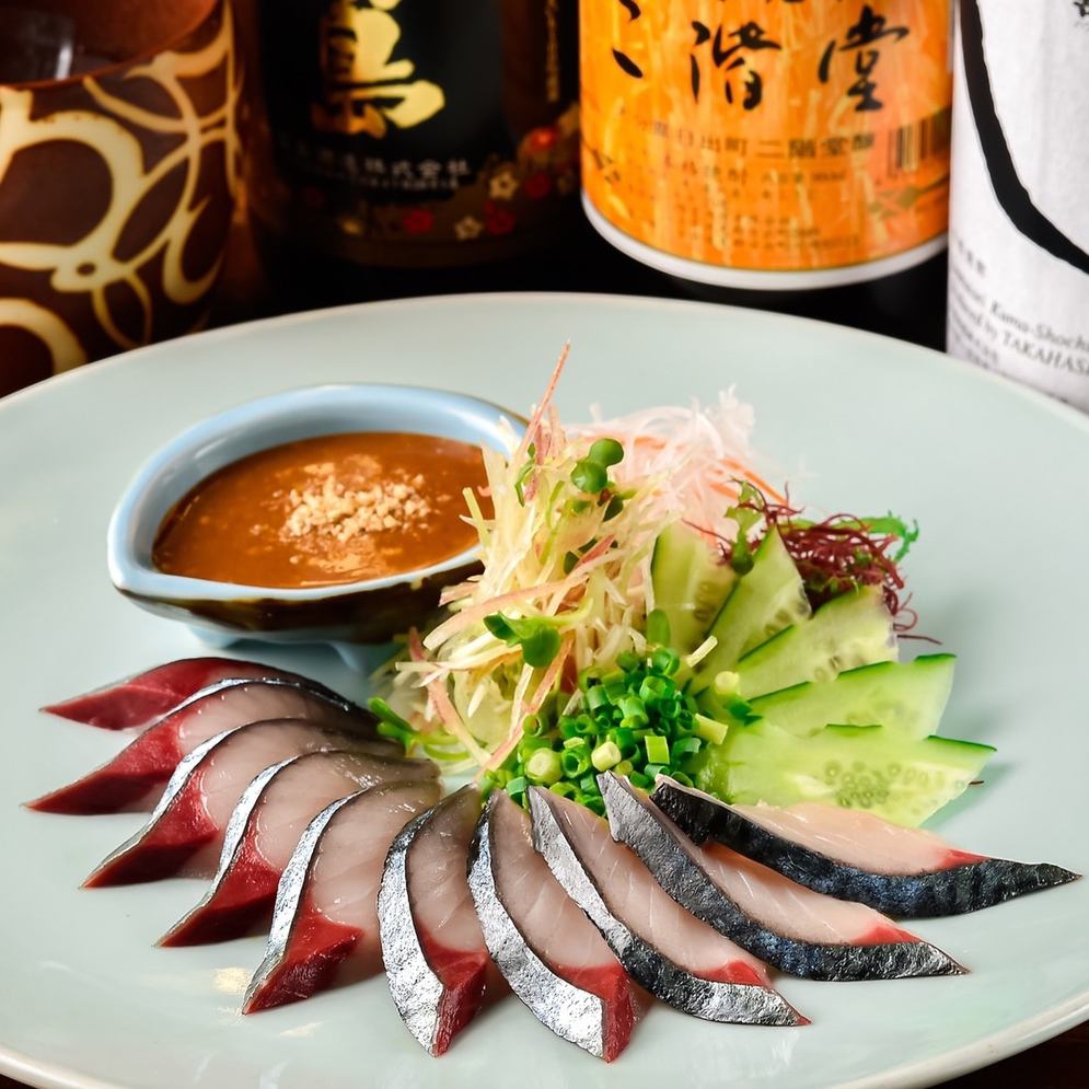 [2 hours with 100 kinds of all-you-can-drink] There is a banquet course including the famous sesame mackerel