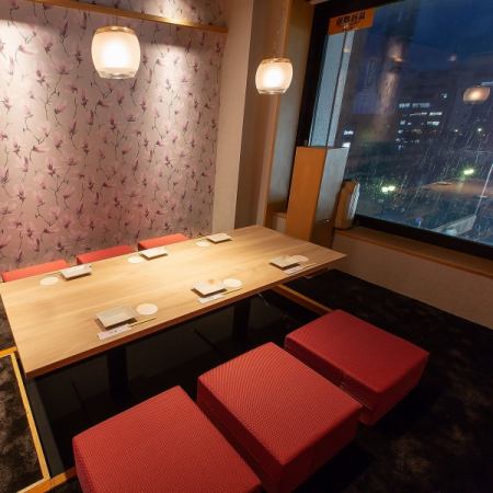 [Sofa seats: can accommodate up to 6 people] We have a popular banquet menu and special creative dishes that can be used by a small number of people.You can enjoy a banquet in a private room with a fashionable atmosphere.Please feel free to contact us regarding plans and seats.You can spend a relaxing time in any seat ♪