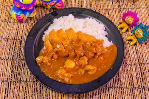 Warayu cutlet curry