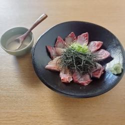 Sesame Yellowtail (Half Size)