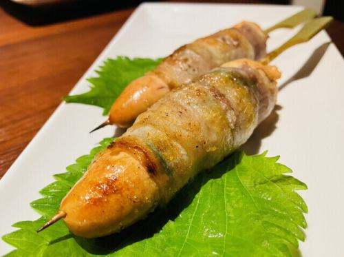 Black pork and cod roe rolls