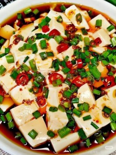 よだれ豆腐/鶏肉の特製スパイス煮