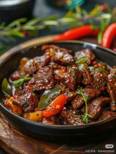 鶏頭のクミン炒め/牛肉の石鍋マーラー煮/羊肉の石鍋マーラー煮/牛ヒレ肉の細切り炒め