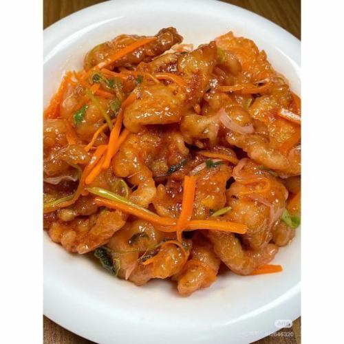 豚肉の揚げ物の甘酢あんかけ(東北風酢豚)/牛ガツの四川風炒め/牛肉のオイスターソース炒め