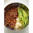醤油ラーメン/麻婆豆腐刀削麺/濃厚担々麺