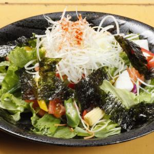 Choregi Salad with Seasonal Vegetables and Salmon
