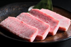 特上カルビ