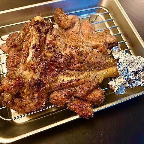 骨付き鶏のコンフィ ～香ばしジューシーなごちそう鶏～