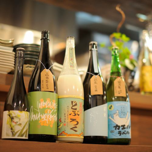 オリジナルサワーや小籠包に合うドリンク勢ぞろい！