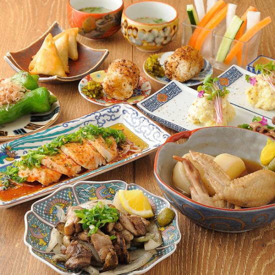 大満足の【お昼限定コース★全8品2500円(税込)】をご用意◎