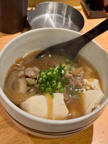 .
Teppan Chicken Tetsu
.
▷▶︎▷Homemade meat soup

Meat soup with a sweet and spicy broth that is typical of Ehime!
It goes well with the final dish and is very popular ❤️
+You can add tofu as a topping for 100 yen🍀*゜

Open every day from 6pm ☺️🙏
We look forward to your visit(❁ᴗ͈ˬᴗ͈)❤️
.
#Teppanyaki chicken #Yakitori restaurant #Izakaya
#Iron #Ehime Prefecture #Matsuyama City #Nibancho
#Yakitori #Teppan cuisine #A la carte dishes
#Ehime Gourmet #Ehime Izakaya
#Matsuyama Gourmet #Matsuyama Izakaya
#Miyazaki-style charcoal-grilled chicken #Imabari-style grilled chicken skin
#Izakaya with private rooms #Smoking allowed at all seats
#Meat soup #Sweet and spicy soup #Last dish