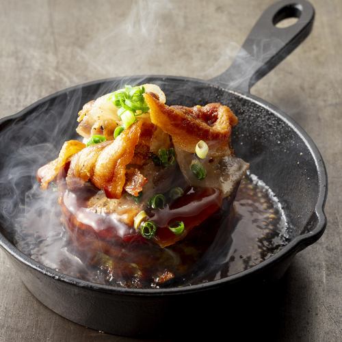 生地の上に具材が乗っているのがMERYGURYスタイル!