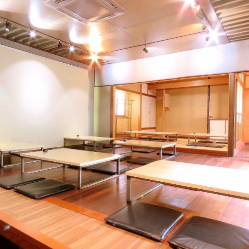 A tatami room where you can sit and relax.The layout can be changed according to the number of people.