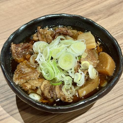 和牛　すじ煮込み
