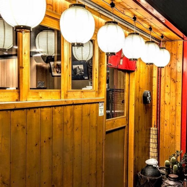 【分かりやすさ◎】NHKからすぐ小道に入ったところに位置するお店。『沖縄おでん』ののぼり旗が目印。PayPayも導入しお会計もスムーズでお得★幹事様はご利用しやすいかもしれません。これからのシーズン 歓迎会・送別会・新年会などにどうぞっ！