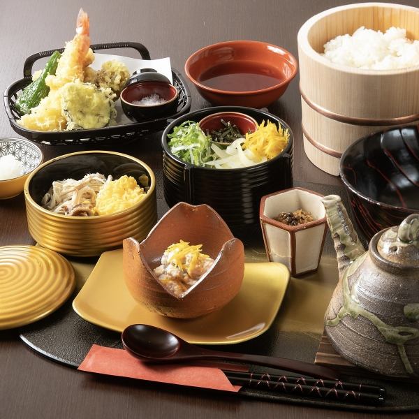 【2ドリンク付】鶏飯やお造里、京都ポーク焼物などが愉しめる『おすすめ鶏飯懐石コース』6500円⇒6000円