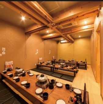 [Seating on the 2nd floor] Private rooms with tatami mats are available!